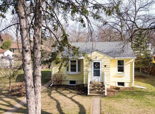 613 E Lake St, River Falls, WI 54022