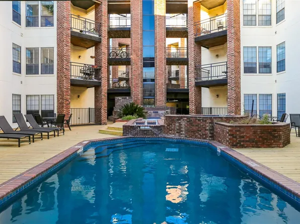 3001 Cedar St #A-208, Austin, TX 78705