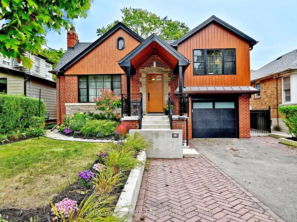 141 Prince Edward Dr S, Toronto, ON M8Y 3W3