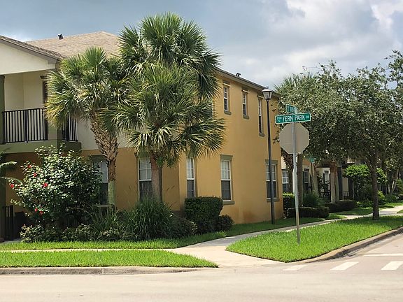 4th image of 2178 SE Fern Park Dr