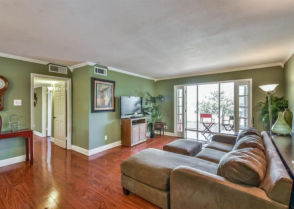 1st image of 7575 Katy Fwy APT 116