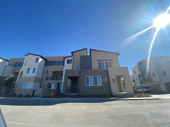 27049 Open Sky Pl, Valencia, CA 91381