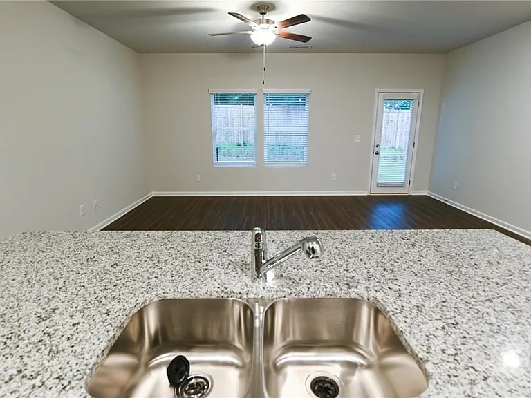 115 Village Green Dr #166 — Photo 10
