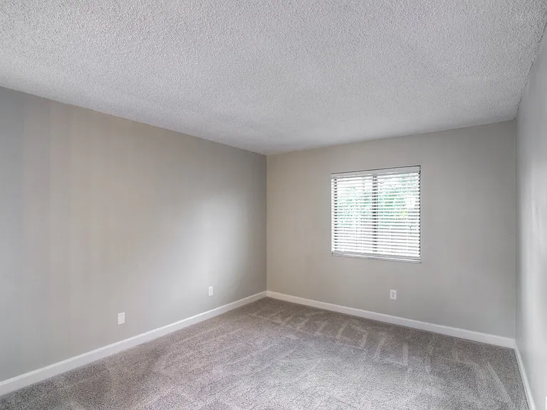 13230 Boulder Woods Cir — Photo 12