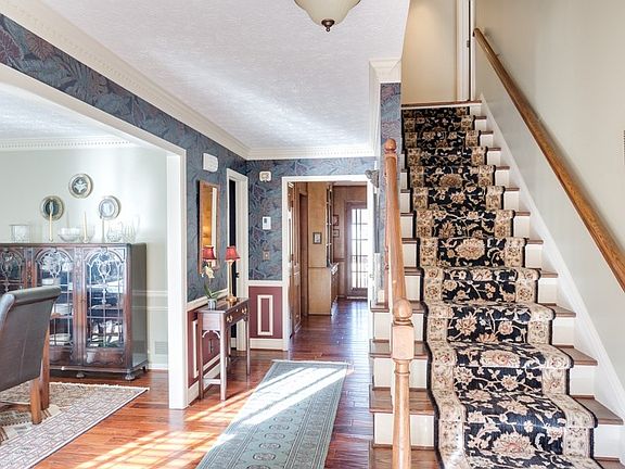 3rd image of 2149 Lamplight Dr