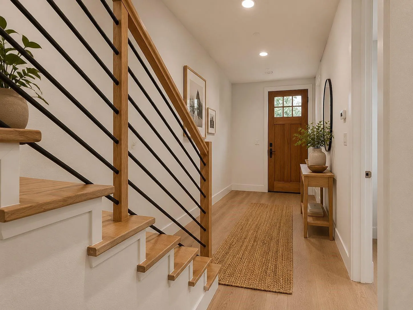 3 bed, 477 sqft, $2,200 — Photo 4