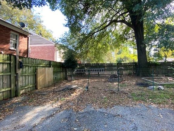 3rd image of 1139 Prescott Rd #1141