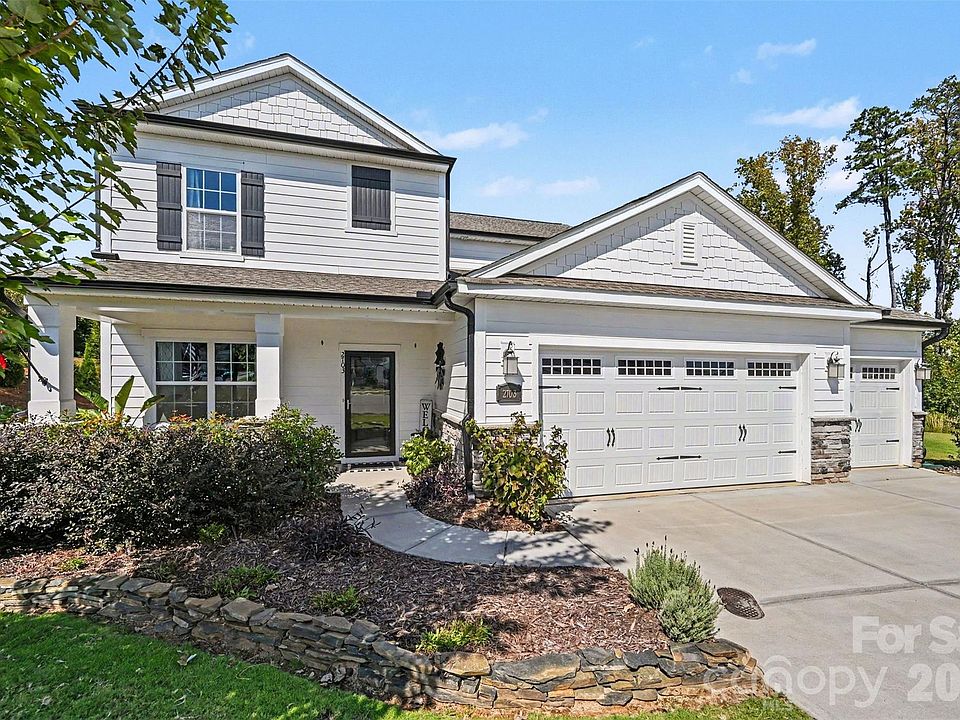 1st image of 2703 Wedgewood Ct