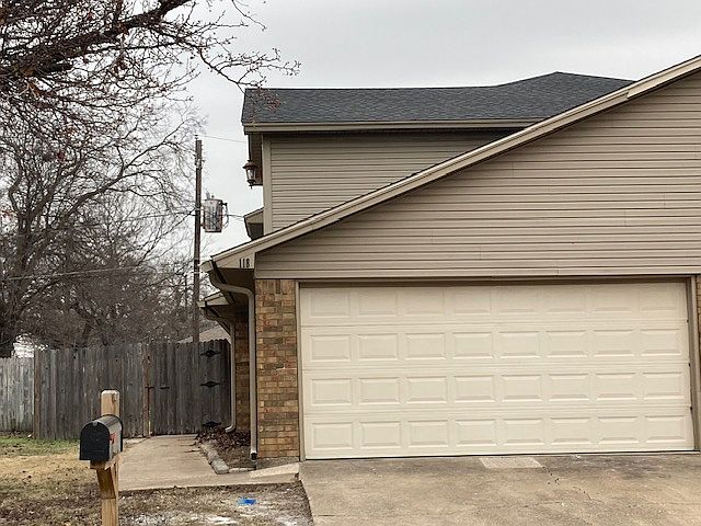 1st image of 118 Myers Dr #118