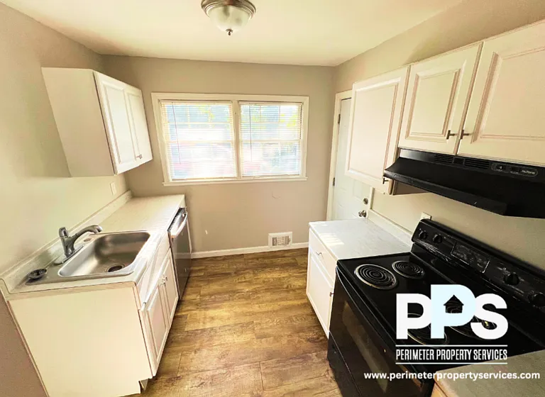 1804 Idlewood Dr #1 — Photo 2