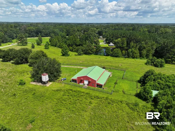 171 Red Barn Rd, Evergreen, AL 36401