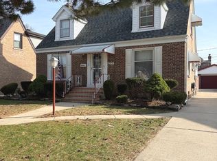 7445 W Winona St, Harwood Heights, IL