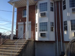 23038 57th Rd, Oakland Gardens, NY 11364