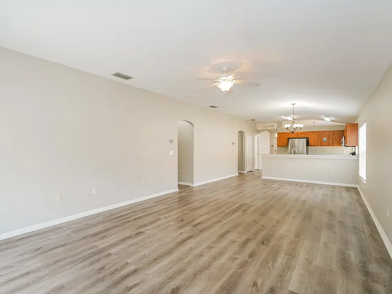 5310 Braddock Dr — Photo 9