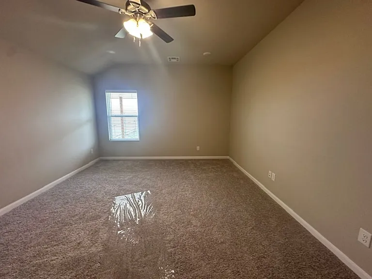 8109 Solare Pl — Photo 14