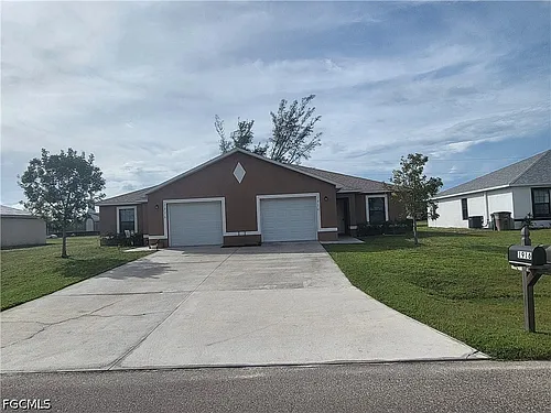 1914 SW 15th Pl Photo 1