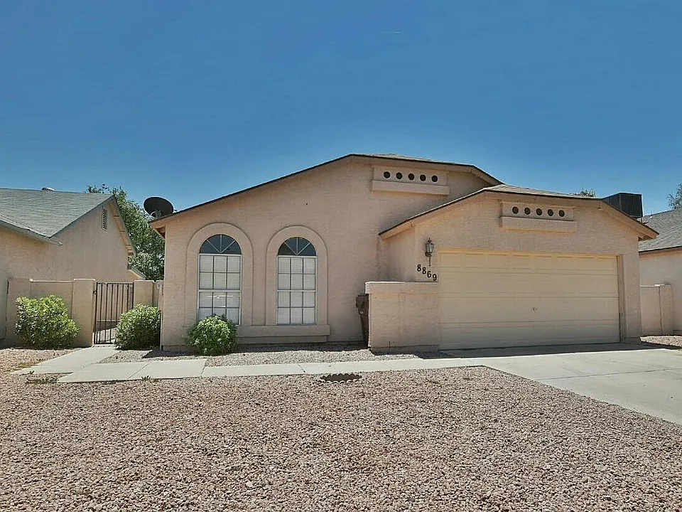 8869 W Greenbrian Dr