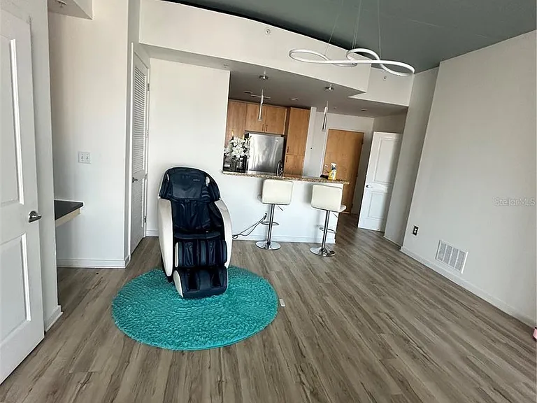 155 S Court Ave #1705 — Photo 8