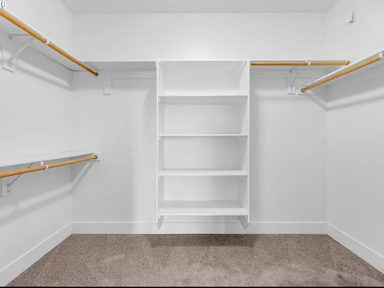 1601 S 46th Pl — Photo 10