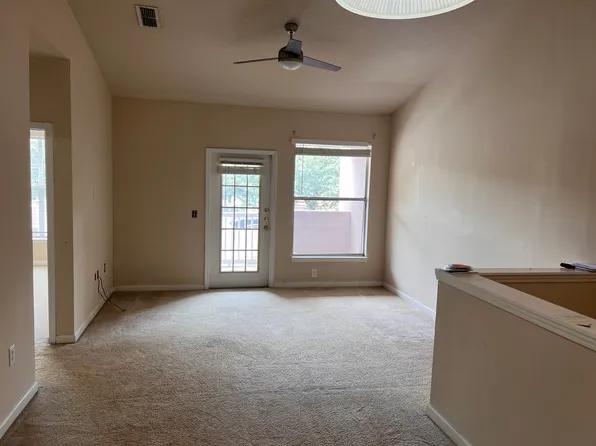 18111 Villa Creek Dr #25, Tampa, FL 33647