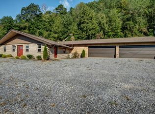 6785 Airport Road, Andrews, NC 28901