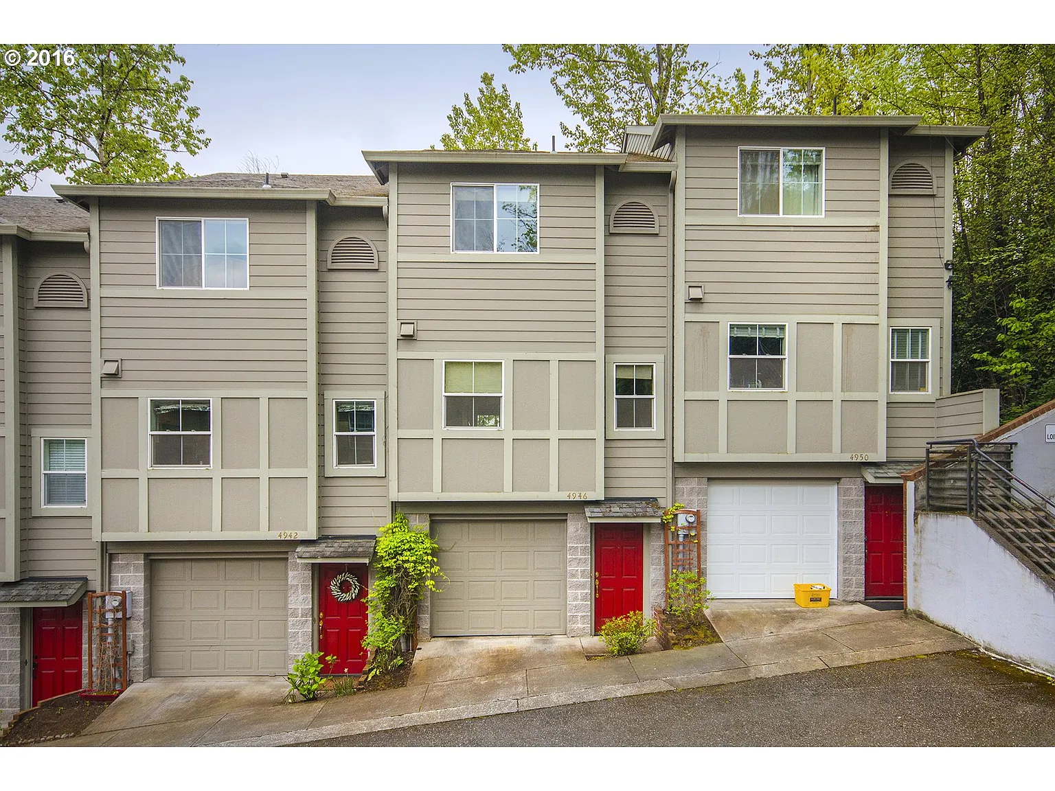 4946 SW 1st Ave photo 1