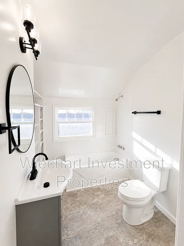 2 bed, 1.0 bath, 1248 sqft, $1,250 — Photo 3