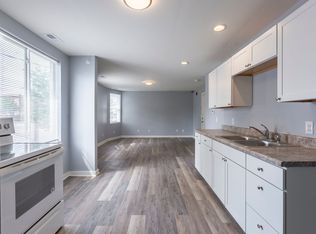 1147 Park Ave #2, Omaha, NE 68105