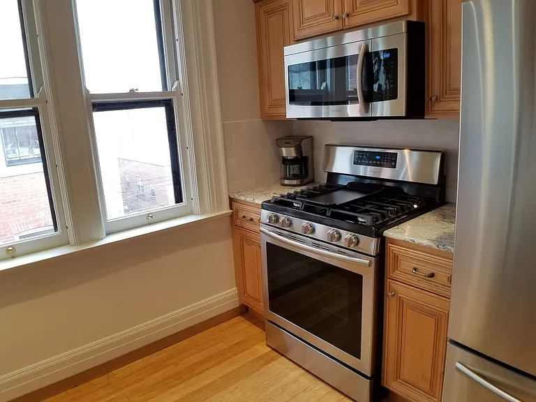 The EB Green Residence — Photo 65