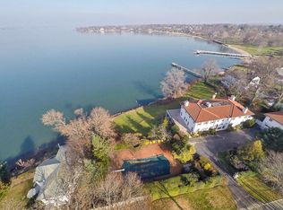 36 Sunset Rd, Great Neck, NY 11024