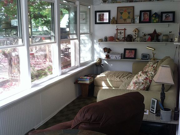 5th image of 118 Grand Ave