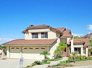 17018 Lakepointe Dr, Riverside, CA 92503