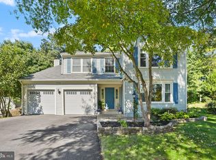 5722 Flagler Dr, Centreville, VA 20120