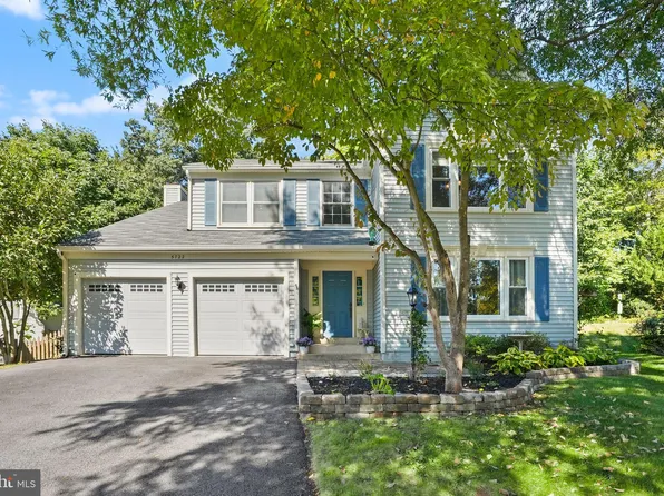 5722 Flagler Dr, Centreville, VA 20120