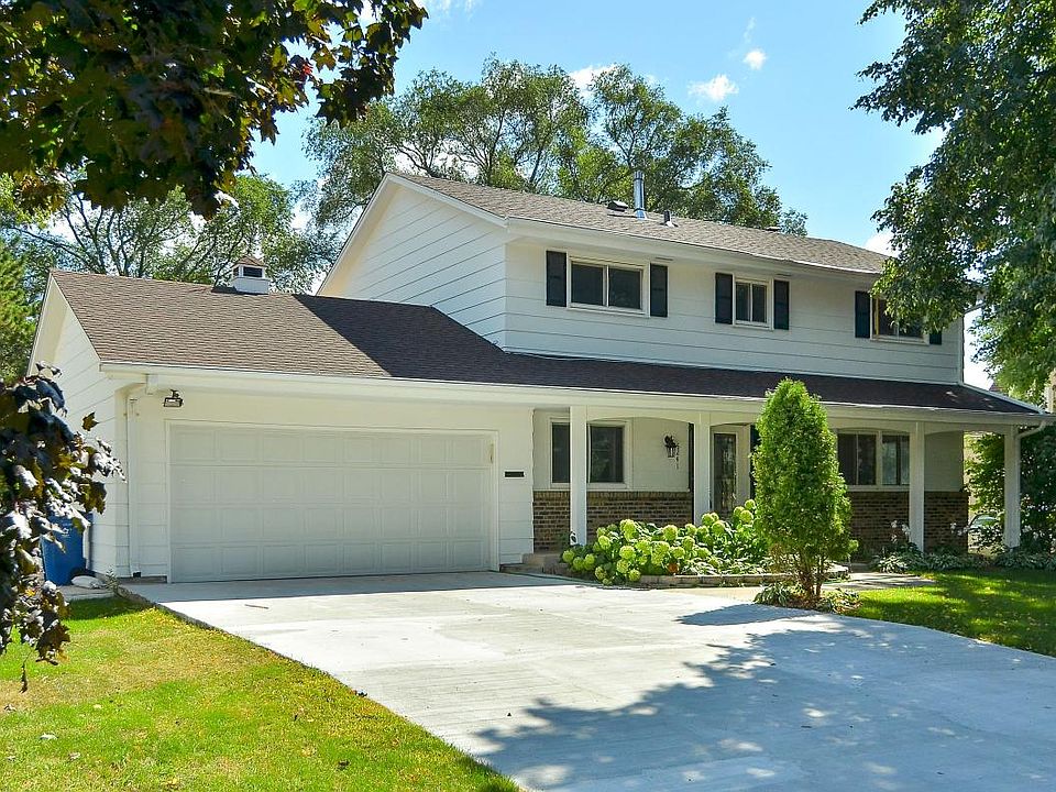 Classic colonial exterior