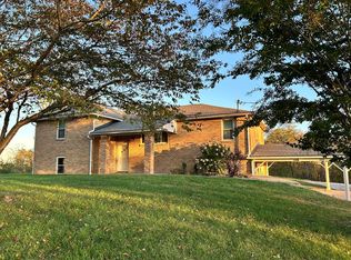 3220 Oil Ridge Rd, Sistersville, WV 26175