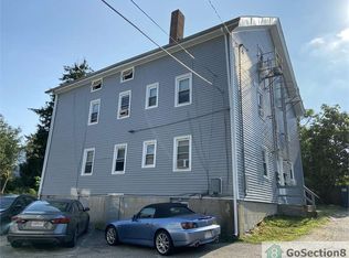 21 Danforth St APT 2E, Fall River, MA 02720
