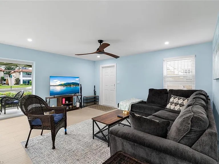 1155 Sandpiper St #C7 — Photo 5