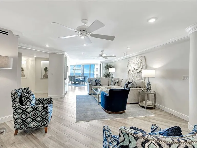 4041 Gulf Shore Blvd N #703 — Photo 3