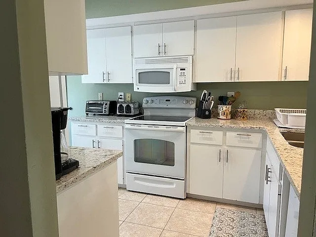 5246 Wedgewood Ln #5246 — Photo 8