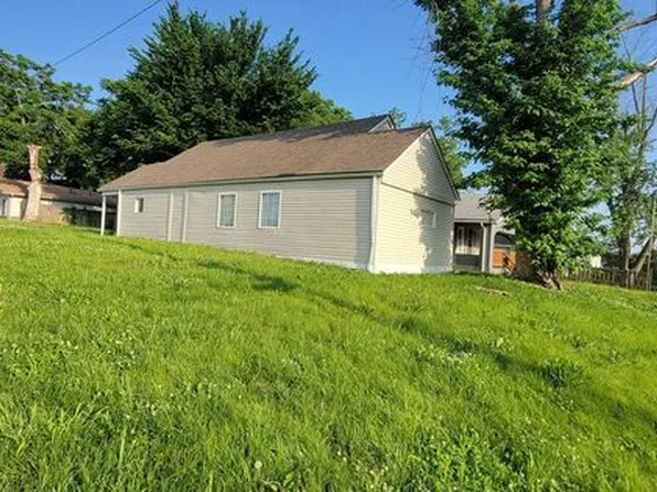 4449 N Jackson Ave, Kansas City, MO 64117