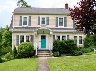 883 Sherwood Rd, Charleston, WV 25314