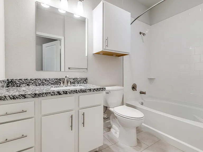 Heritage Senior Residences 55+Community — Photo 11
