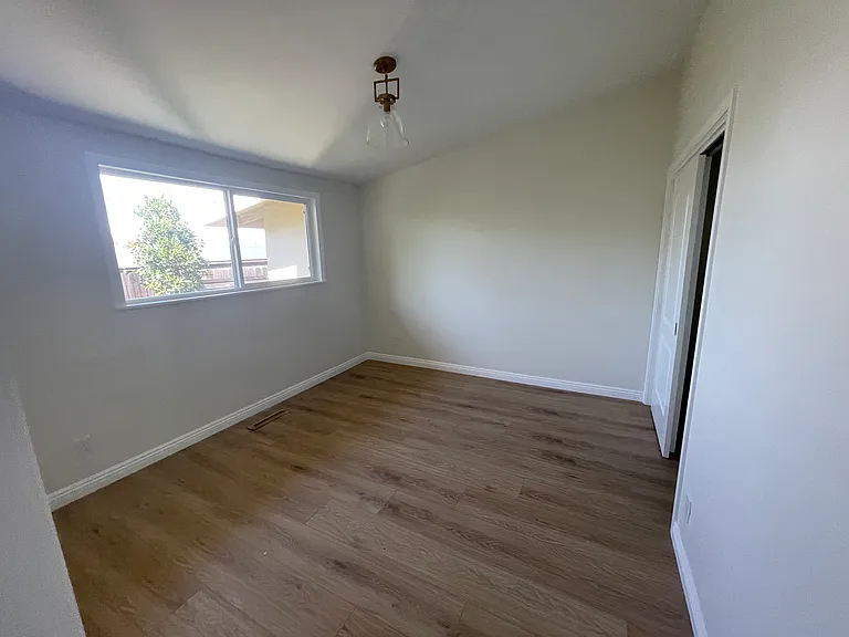 27511 Halescorner Rd — Photo 12
