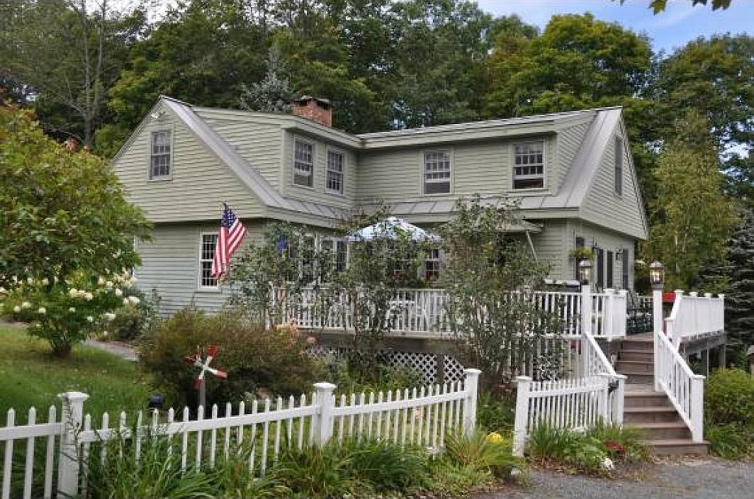 208 Spectacle Pond Rd, Grafton, NH 03240 Zillow