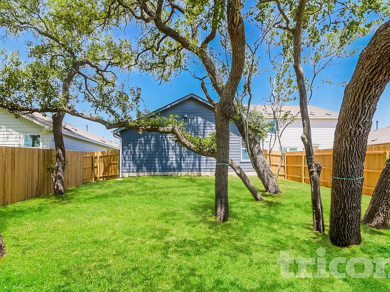 10238 Devon Wheel St — Photo 12