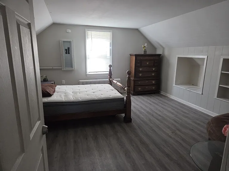 3748 Garden City Blvd SE — Photo 5