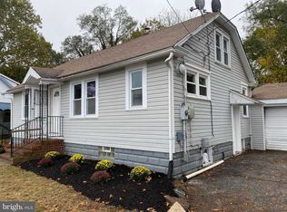 175 Yorke St, Salem, NJ 08079