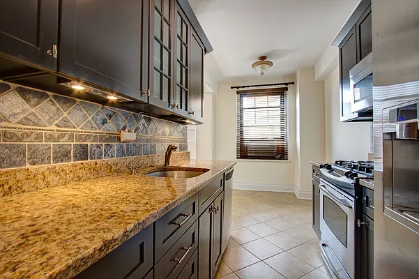 Rented by Corcoran | media 9