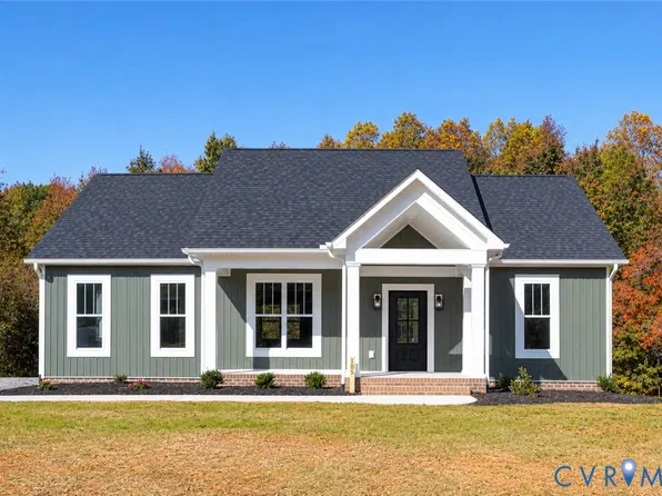 105 Woodson Mill Dr, Louisa, VA 23093